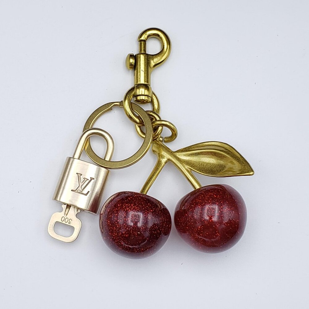 Authentic Louis Vuitton Padlock & Key Gold ✨Unbranded Bag Charm Apple Keychain